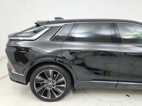 Used 2024 Cadillac Lyriq Sport w/ Nappa Leather Package image 6