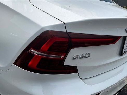 Used 2019 Volvo S60 T6 R-Design AWD/4WD image 23