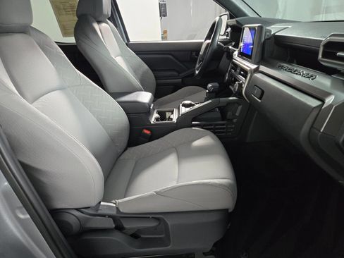 Used 2024 Toyota Tacoma SR5 AWD/4WD image 16