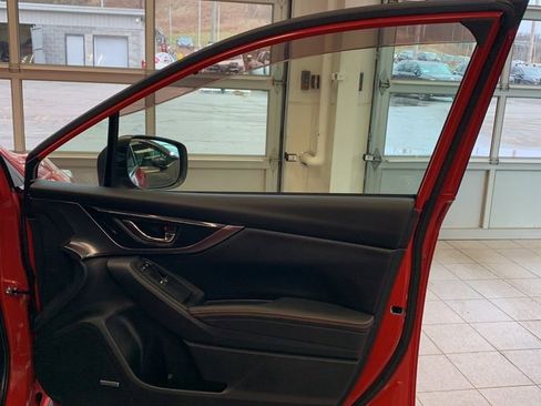 Used 2020 Subaru Crosstrek 2.0i Limited w/ Moonroof Package w/Navigation image 23