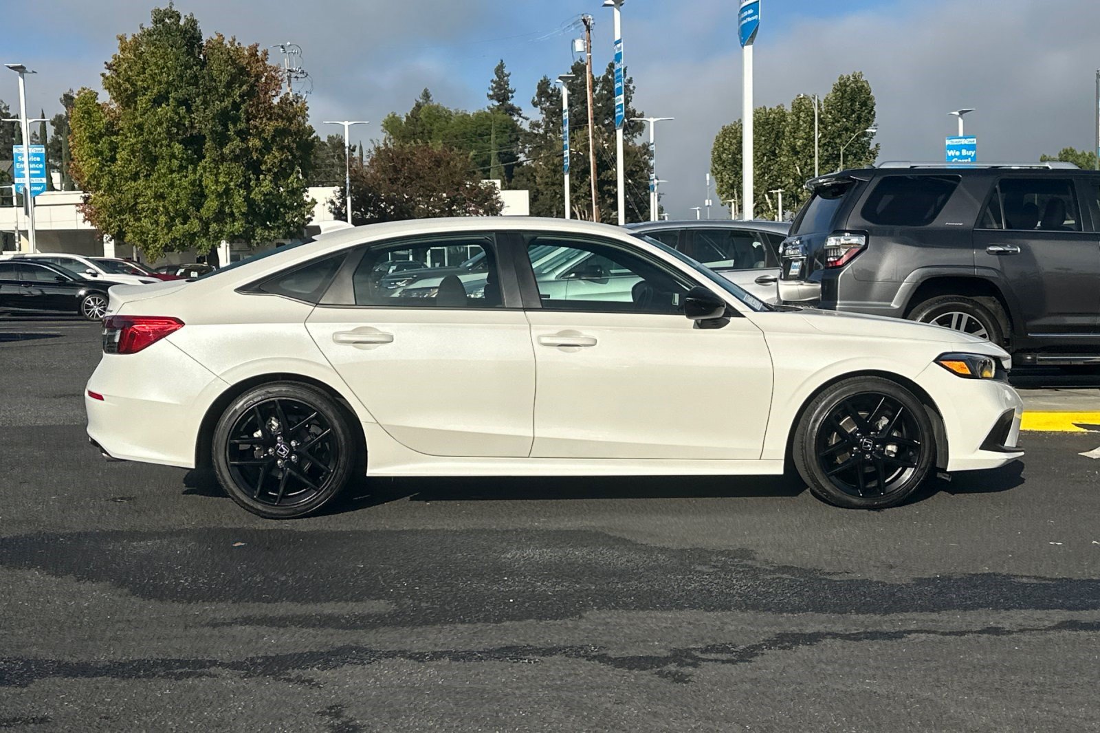 Used 2024 Honda Civic Sport image 8