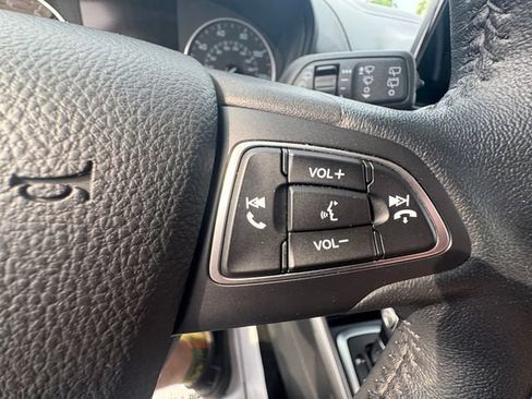 Used 2020 Ford EcoSport SE w/ SE Convenience Package AWD/4WD image 18