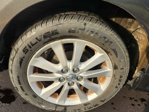 Used 2009 Toyota Corolla LE FWD image 26