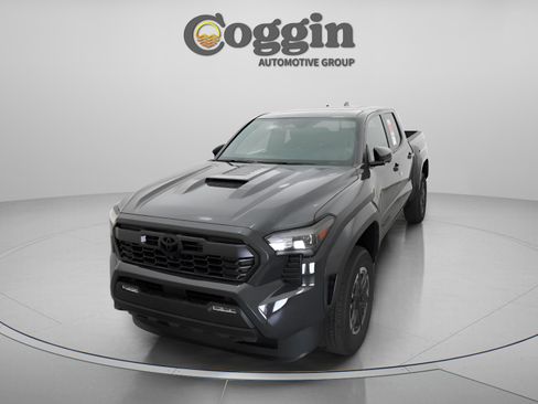 New 2026 Toyota Tacoma TRD Sport w/ TRD Sport Premium Package RWD image 32
