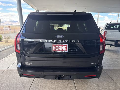 New 2026 Ford Expedition Max Active image 5