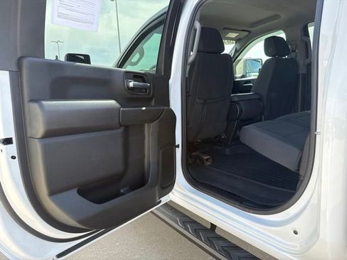 Used 2024 Chevrolet Silverado 2500 Custom w/ Custom Value Package AWD/4WD image 32