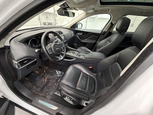 Used 2020 Jaguar F-PACE Prestige AWD/4WD image 10