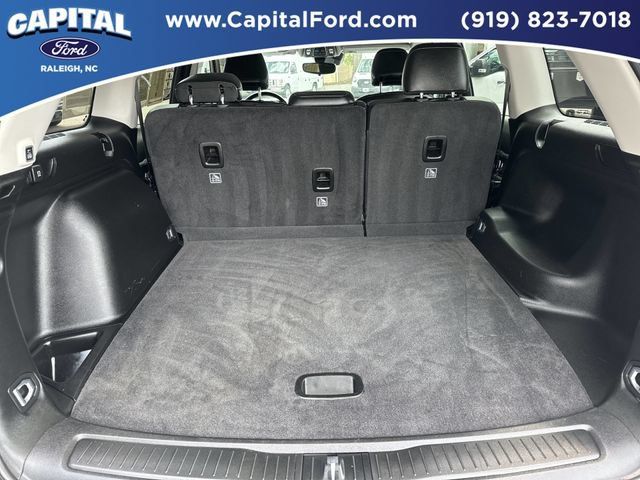 Used 2022 Jeep Grand Cherokee Limited w/ MOPAR Finishing Package AWD/4WD image 16