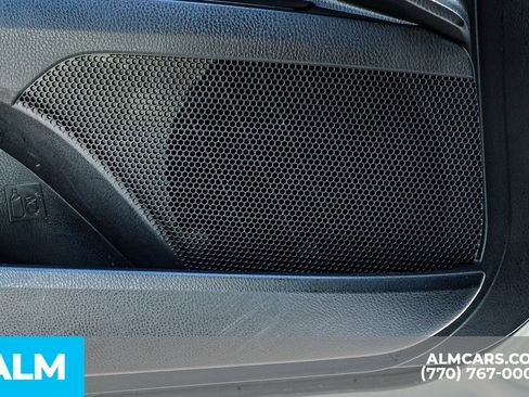 Used 2025 Toyota Camry SE image 53