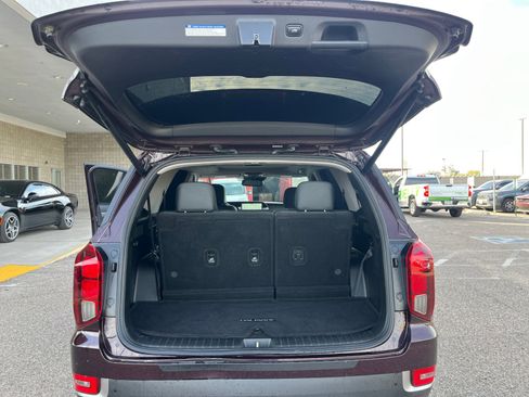 Used 2021 Hyundai Palisade SEL w/ Premium Package image 34