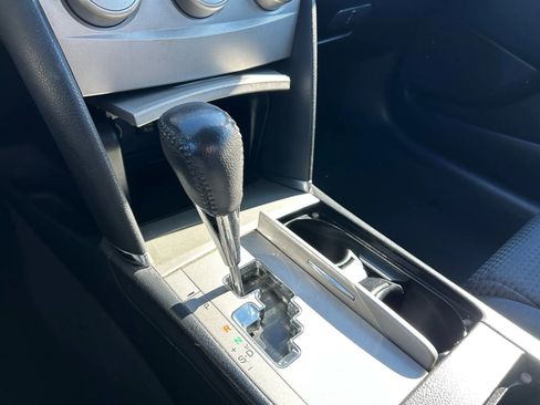 Used 2011 Toyota Camry SE image 18