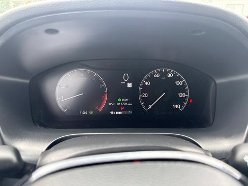Used 2025 Honda HR-V Sport image 19