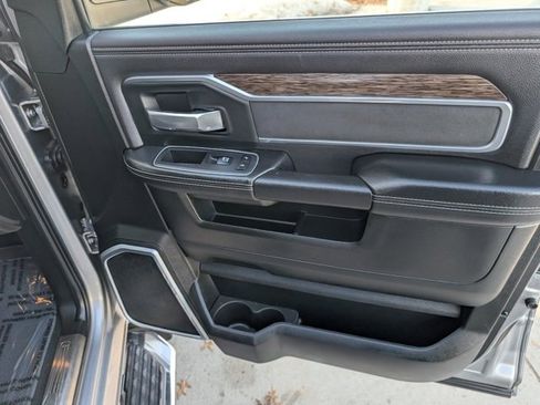 Used 2020 RAM 2500 Laramie image 39
