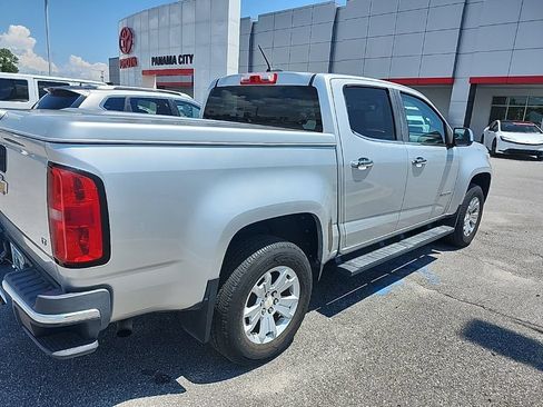 Used 2015 Chevrolet Colorado LT w/ Luxury Package RWD image 18