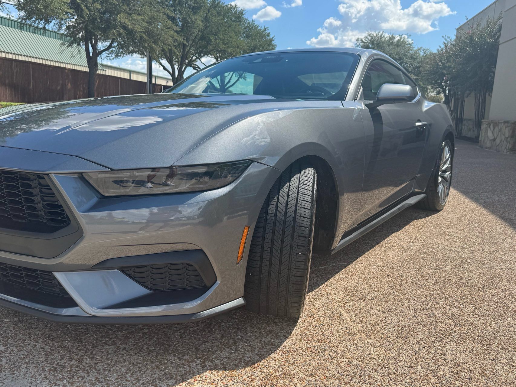 Used 2025 Ford Mustang Premium RWD image 2