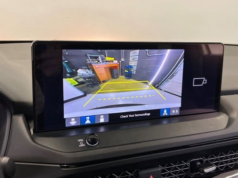 Used 2024 Honda Accord Sport image 39