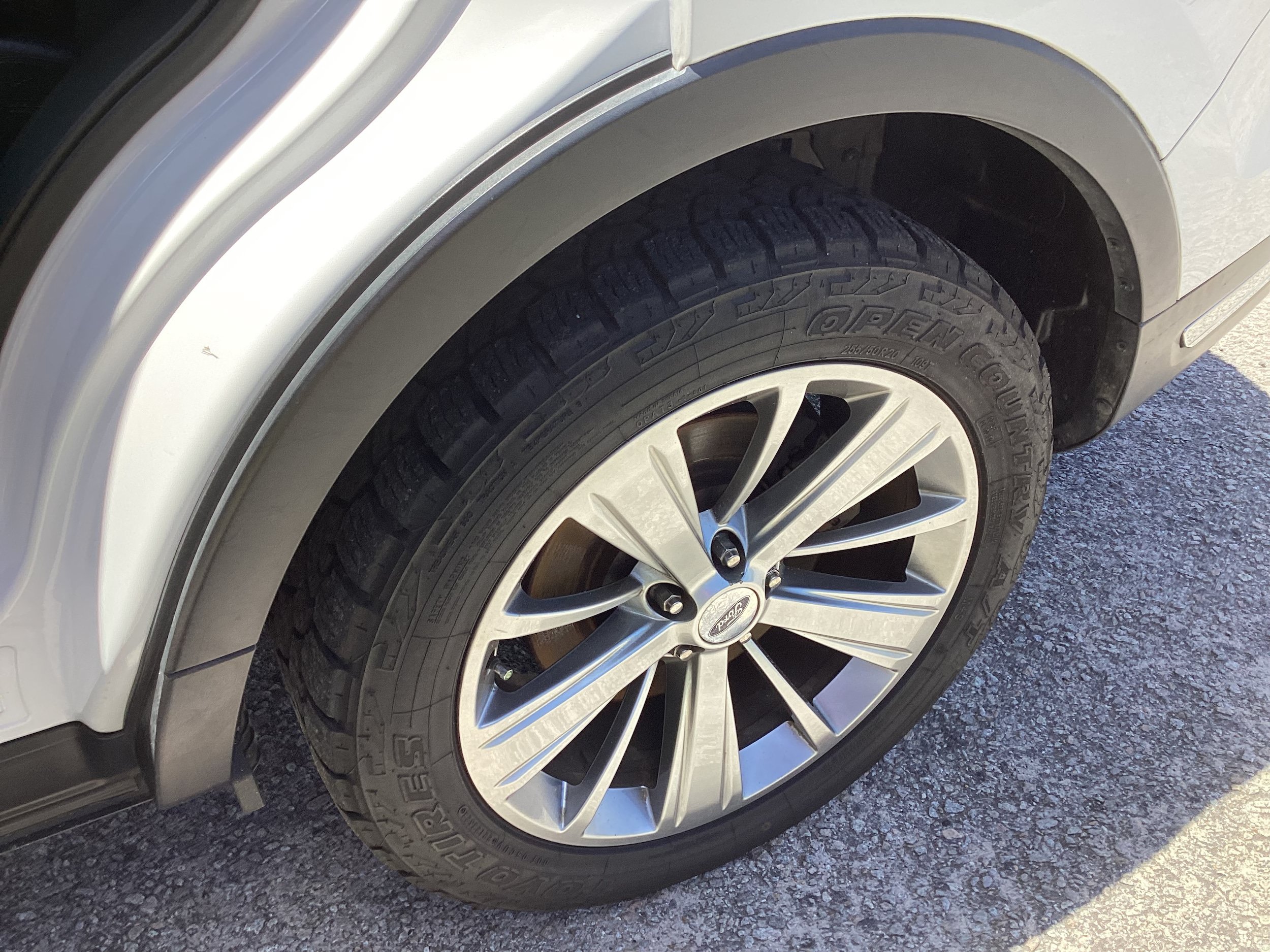 Used 2018 Ford Explorer Limited FWD image 13