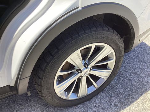 Used 2018 Ford Explorer Limited FWD image 13