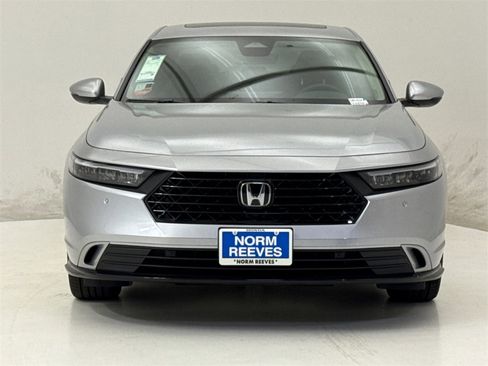 New 2025 Honda Accord EX-L image 2