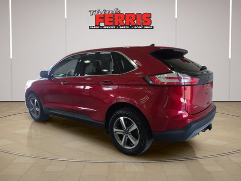 Used 2022 Ford Edge SEL w/ Convenience Package AWD/4WD image 7