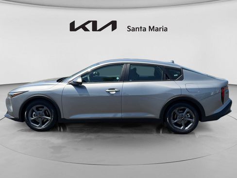 Certified 2025 Kia K4 FWD image 1
