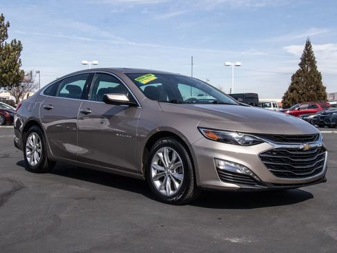 Used 2024 Chevrolet Malibu LT FWD image 1
