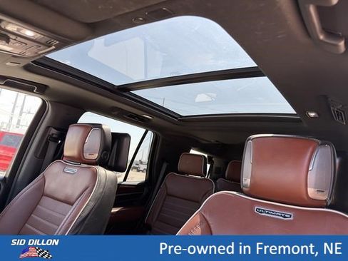 Used 2023 GMC Yukon Denali Ultimate AWD/4WD image 19