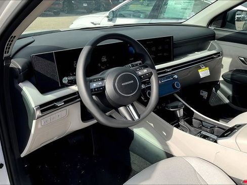 Used 2025 Hyundai Tucson SEL image 6