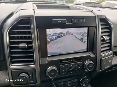 Used 2020 Ford F150 XLT w/ Equipment Group 302A Luxury AWD/4WD image 31