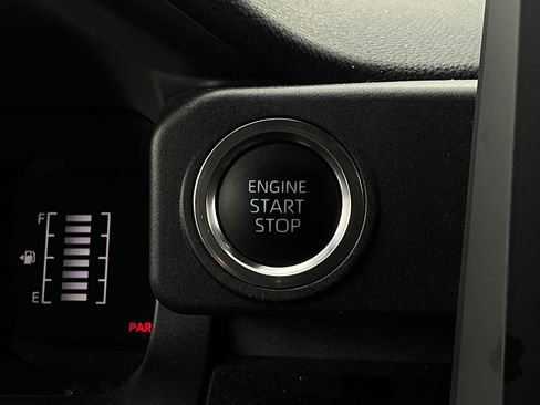 Used 2025 Toyota 4Runner SR5 image 27