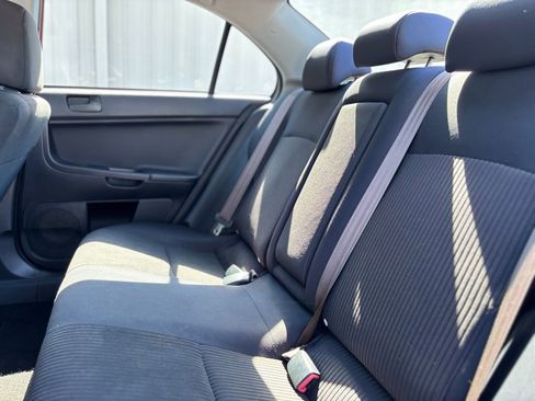 Used 2015 Mitsubishi Lancer ES image 19