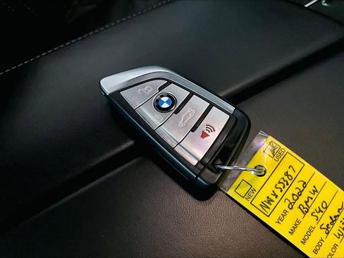 Used 2022 BMW 540i w/ Executive Package image 14