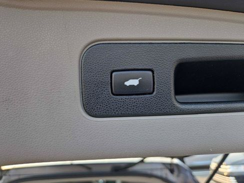 Used 2014 Honda Odyssey Touring image 36