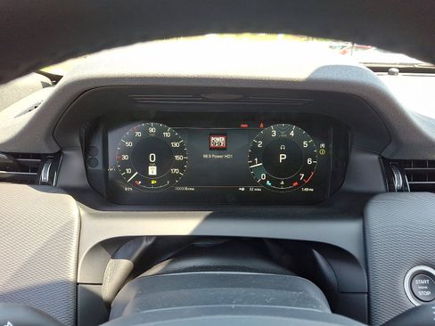 New 2026 Land Rover Discovery Sport Landmark AWD/4WD image 8