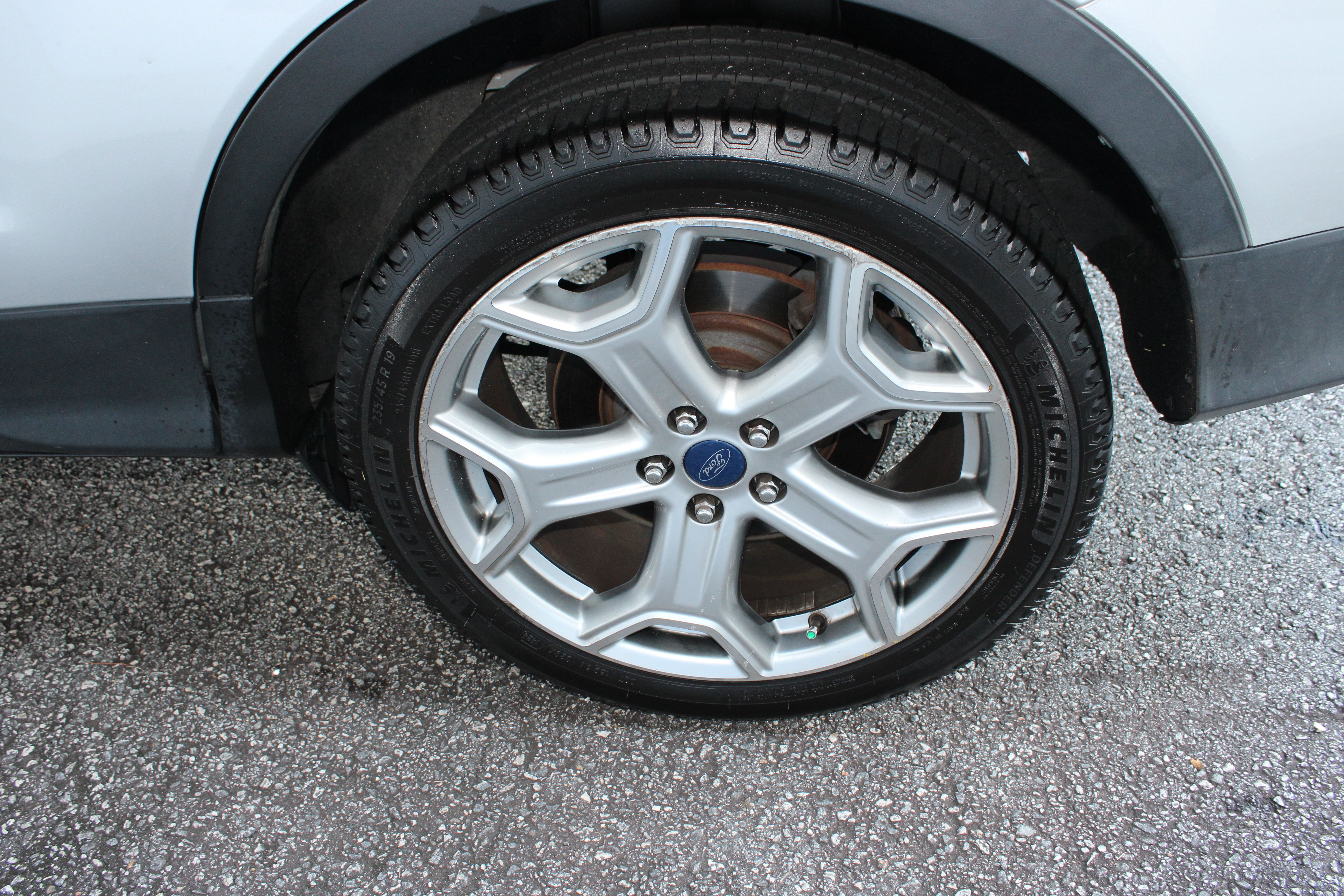 Used 2017 Ford Escape Titanium FWD image 12