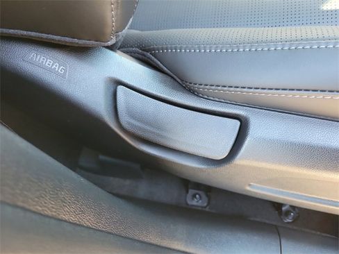 New 2026 Kia Sorento S image 9