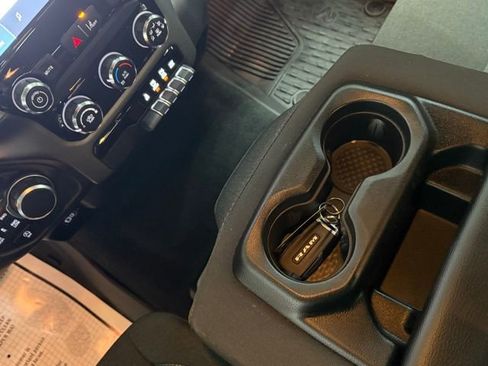 Certified 2025 RAM 1500 Big Horn image 28