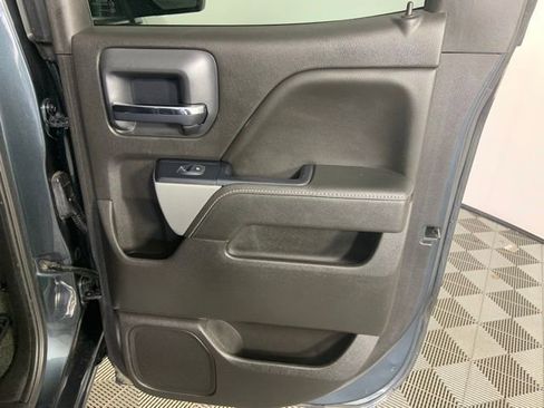 Used 2018 Chevrolet Silverado 1500 LT w/ All Star Edition AWD/4WD image 11