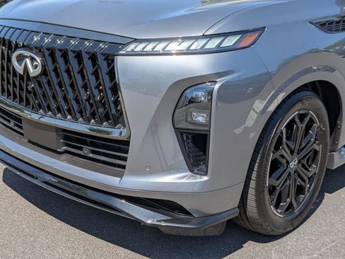 New 2026 INFINITI QX80 4WD image 9
