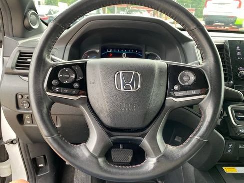 Used 2022 Honda Pilot Black Edition image 19
