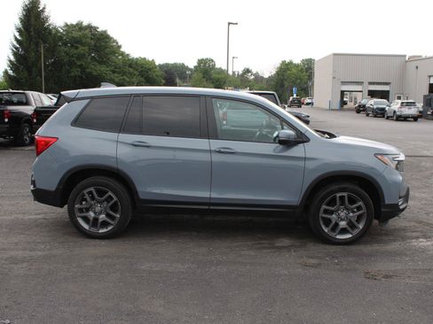 Used 2023 Honda Passport EX-L image 4