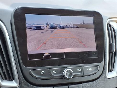 Used 2024 Chevrolet Malibu LT FWD image 10