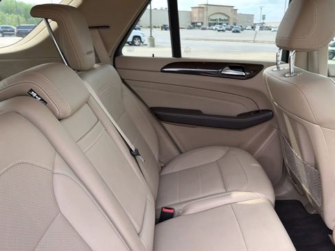 Used 2015 Mercedes-Benz ML 350 4MATIC image 70