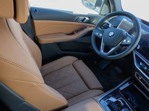 New 2026 BMW X5 xDrive50e image 23