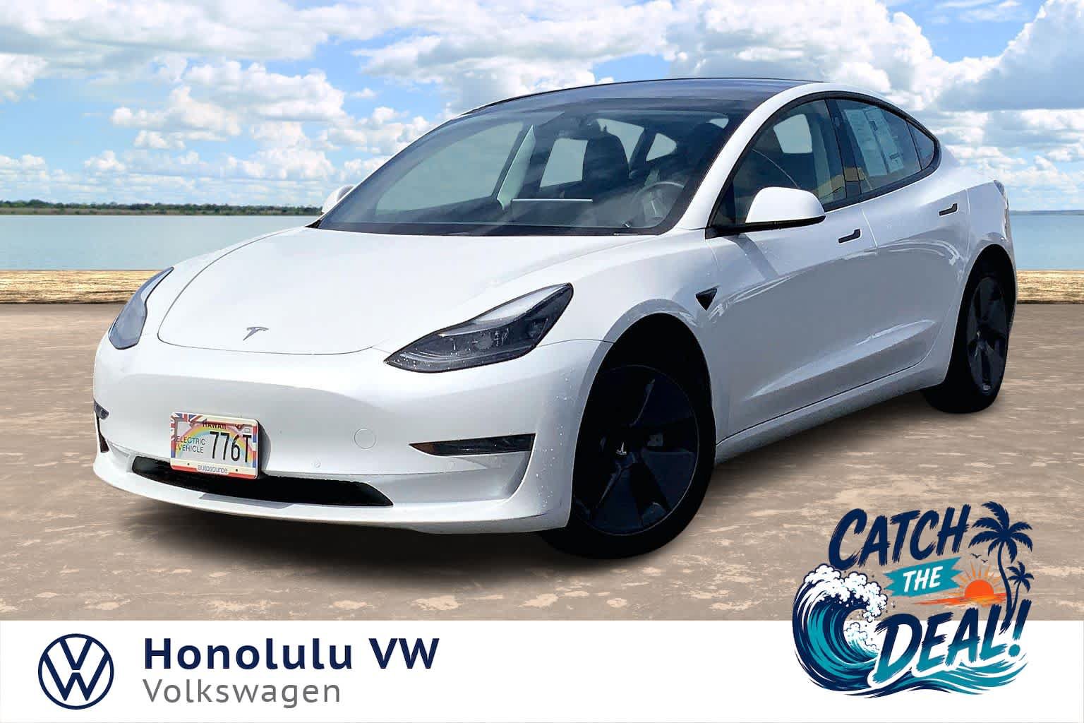 Used 2021 Tesla Model 3 Standard Range Plus RWD image 1