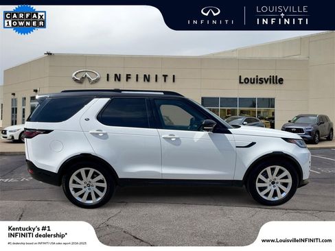 Used 2024 Land Rover Discovery Dynamic SE image 1