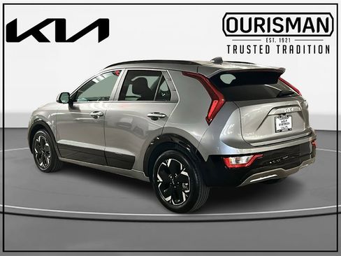 Certified 2025 Kia Niro Wind image 3