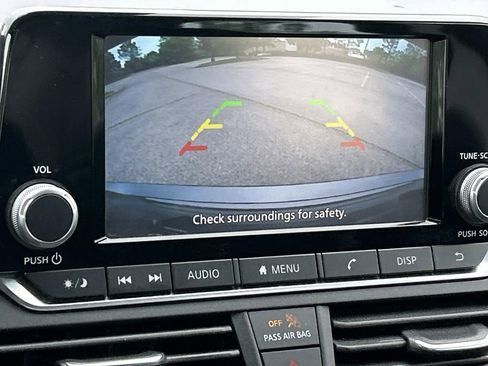 Certified 2023 Nissan Altima 2.5 S FWD image 31