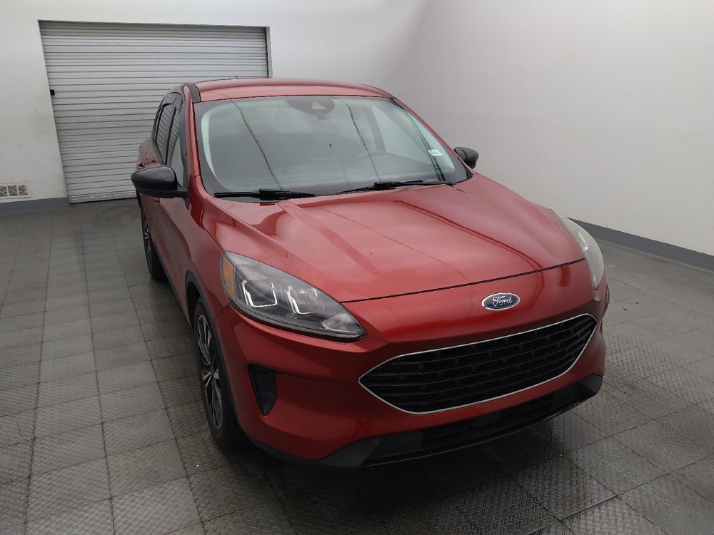 Used 2021 Ford Escape SE w/ SE Sport Appearance Package FWD image 14