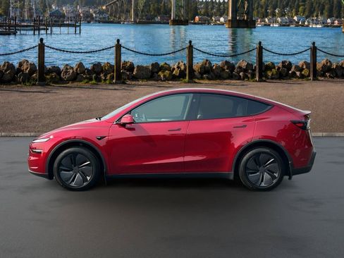 Used 2026 Tesla Model Y 2WD image 8